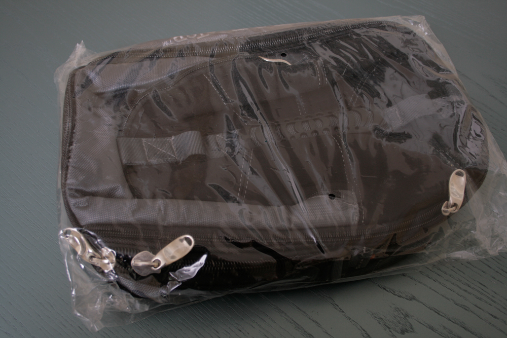 Shock Doctor Helmet Dryer GT/Formula Helmet Bag with Power Dry Blower and Backpack