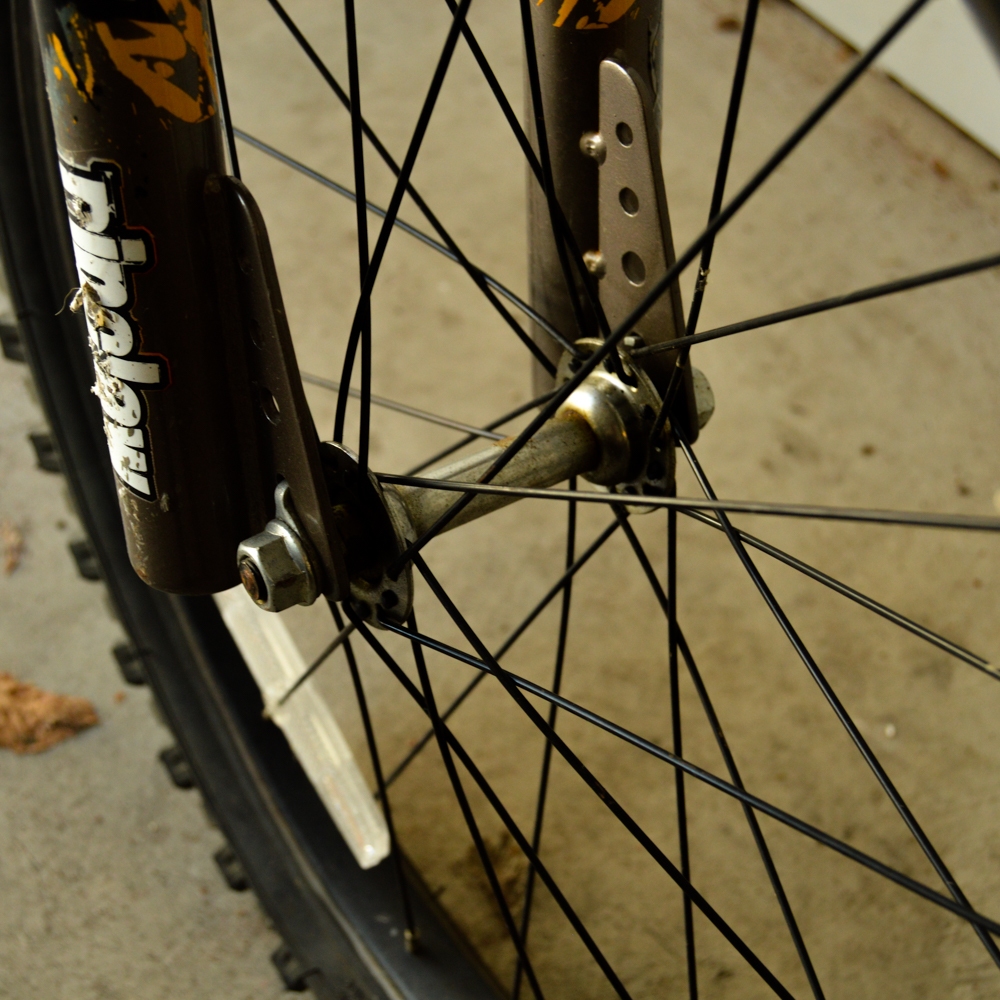 Boy's Orange Magna Rip Claw Bike