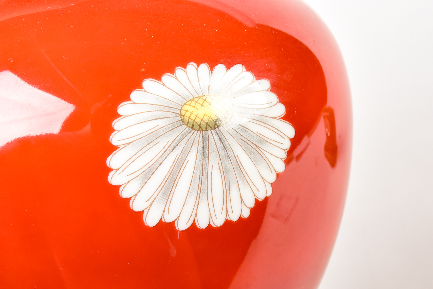 Vintage Noritake Red Daisy Vase