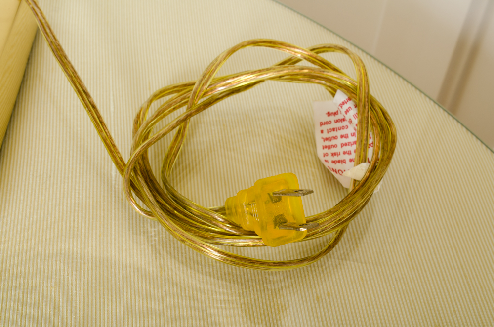 Neoclassical Style Table Lamp