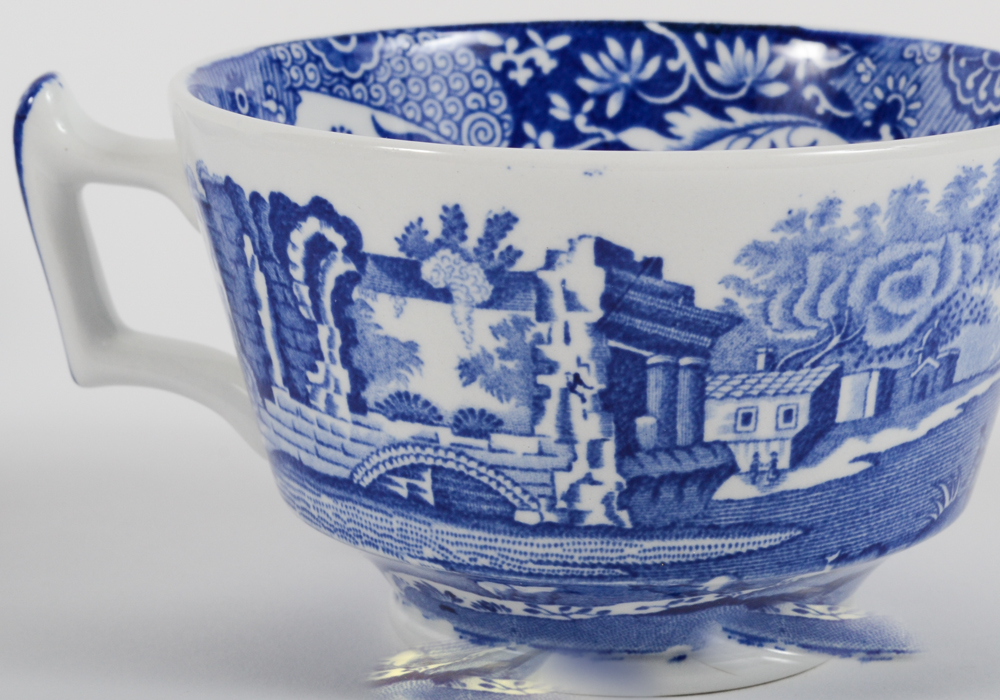 Spode Blue and White 1816 Dinnerware Collection