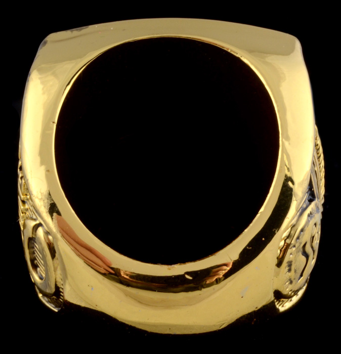 Johnny Bench 1976 World Series Replica Ring