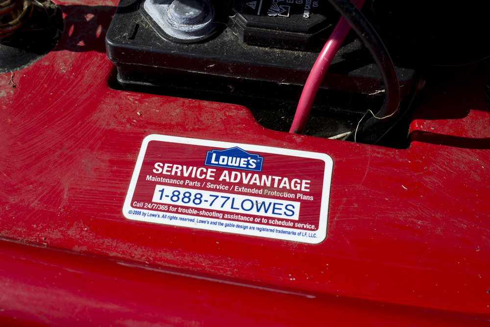 Troy-Bilt Bronco Gas Riding Lawn Mower