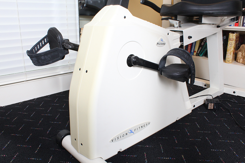 Vision Fitness R220 Stationary Bike