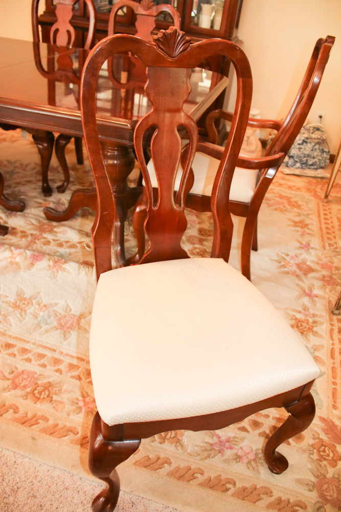 Lexington Cherry Dining Table and Chairs