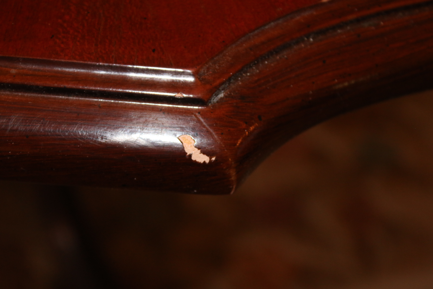 Lexington Cherry Dining Table and Chairs