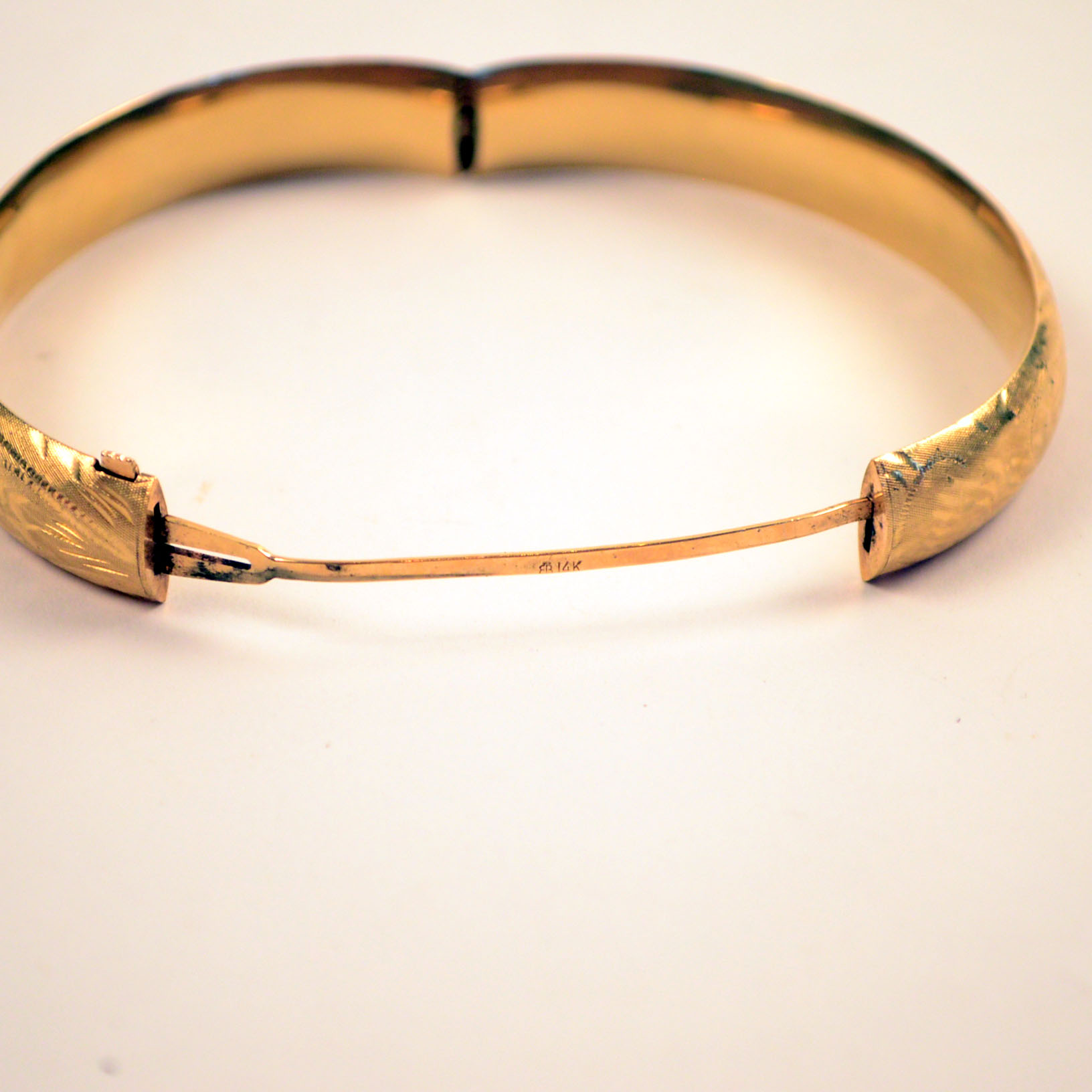 14K Gold Engraved Bangle Bracelet