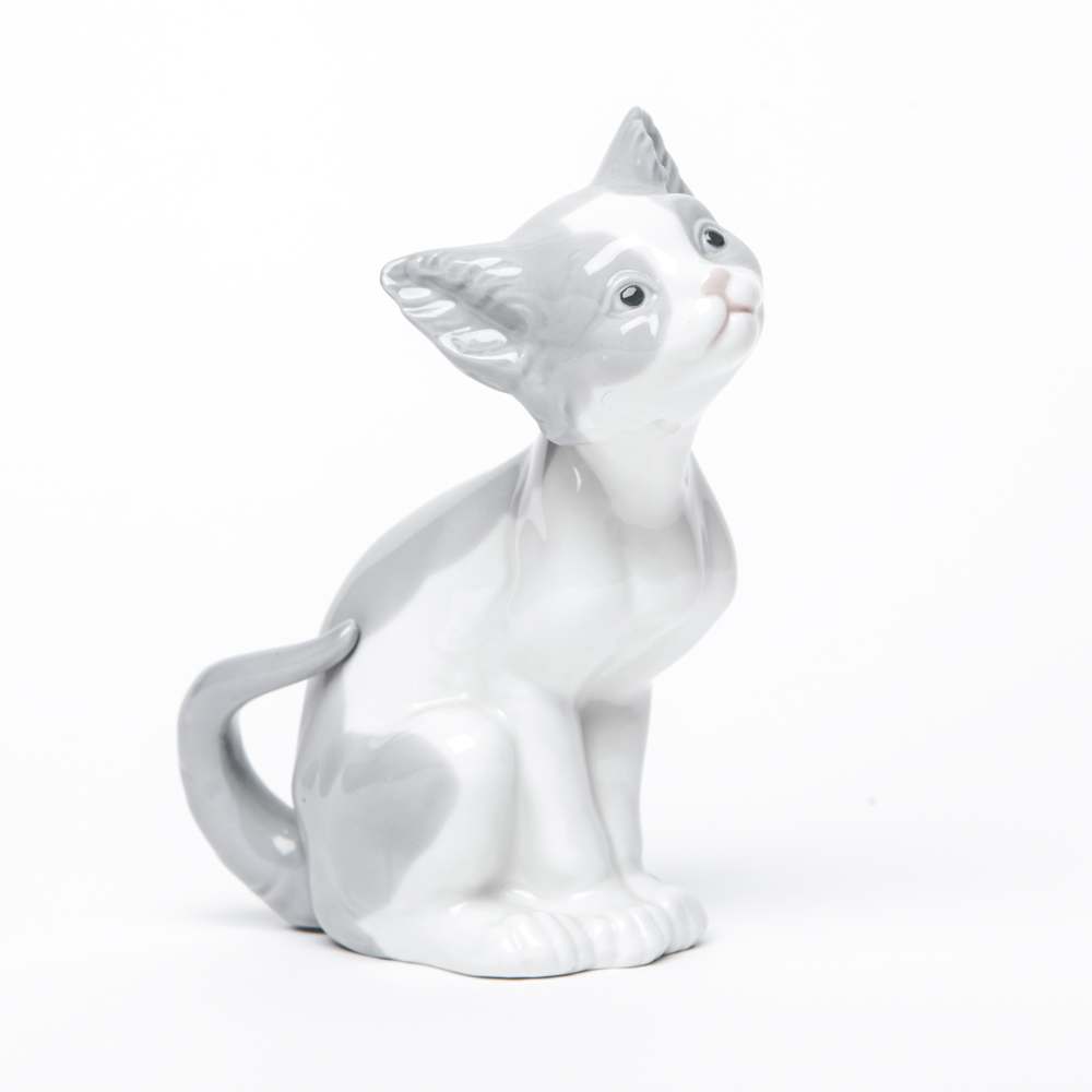 Lladro "Cat" Figurine