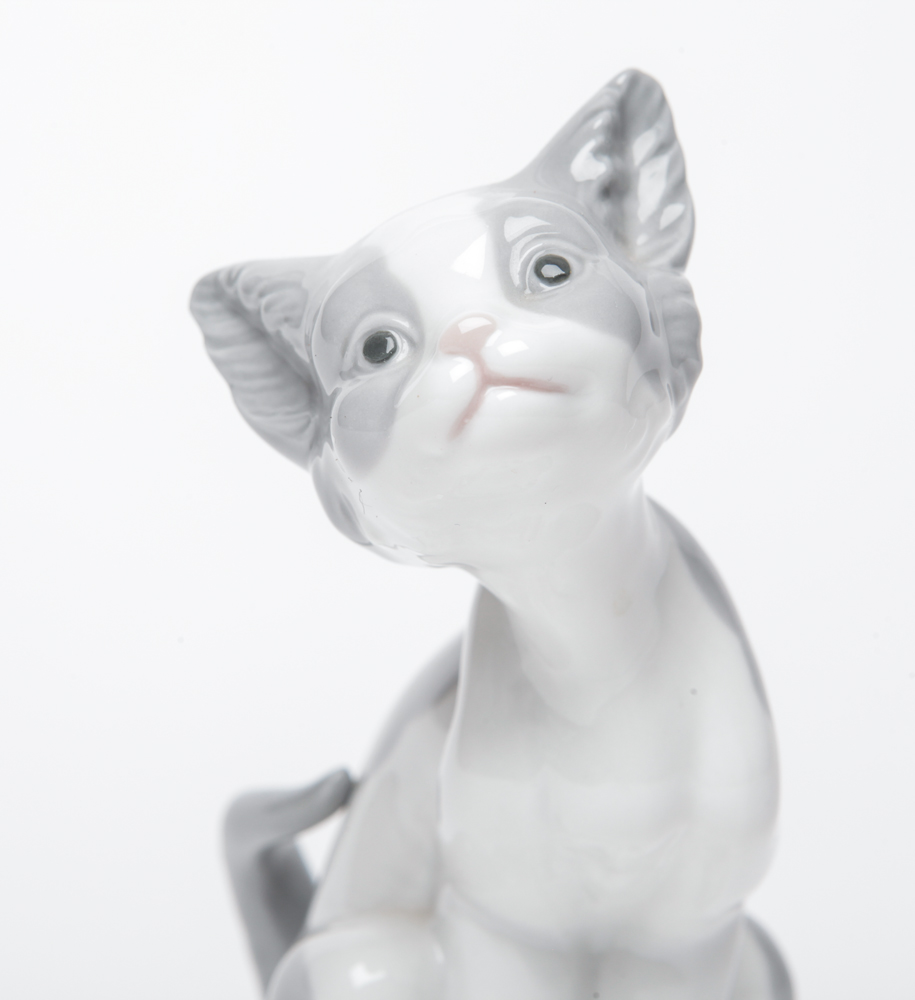 Lladro "Cat" Figurine