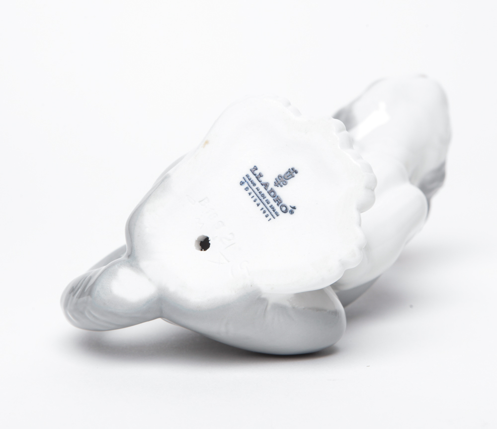 Lladro "Cat" Figurine