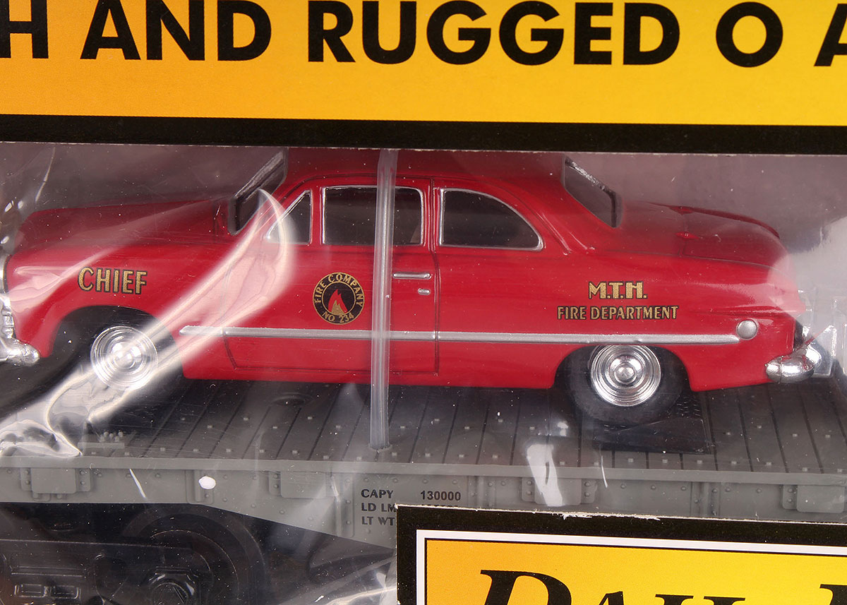 MTH Rail King Flat Cars with Classic Utility Vehicles