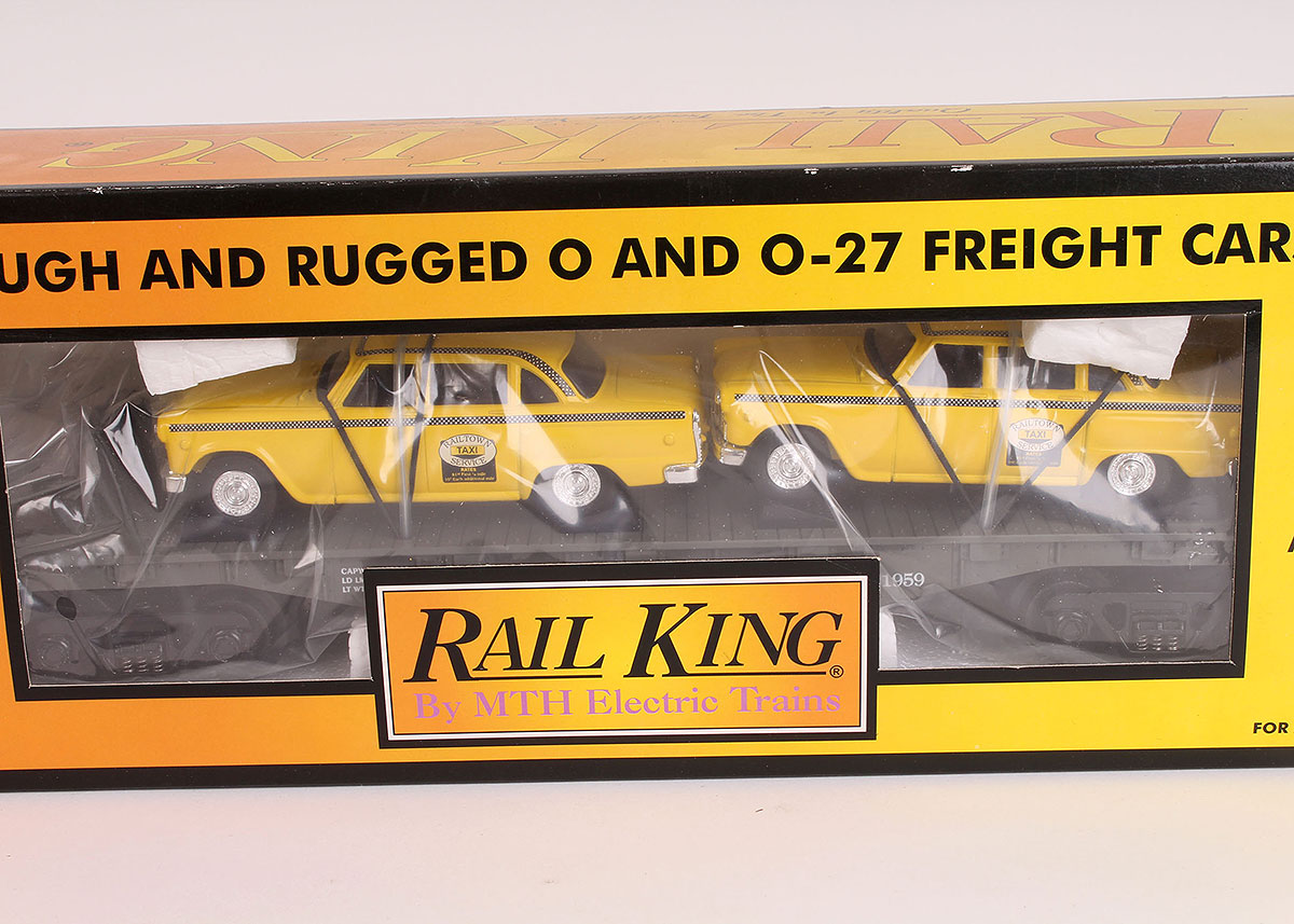 MTH Rail King Flat Cars with Classic Utility Vehicles
