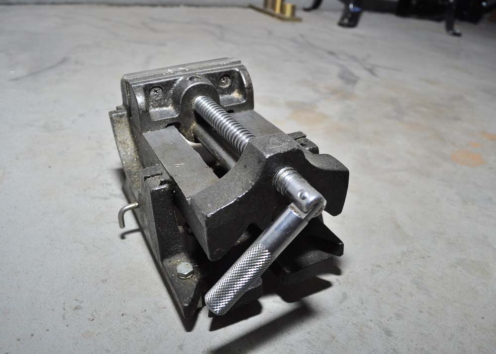 Wood Lathe Spindles, Chucks, Wood Turning Tools