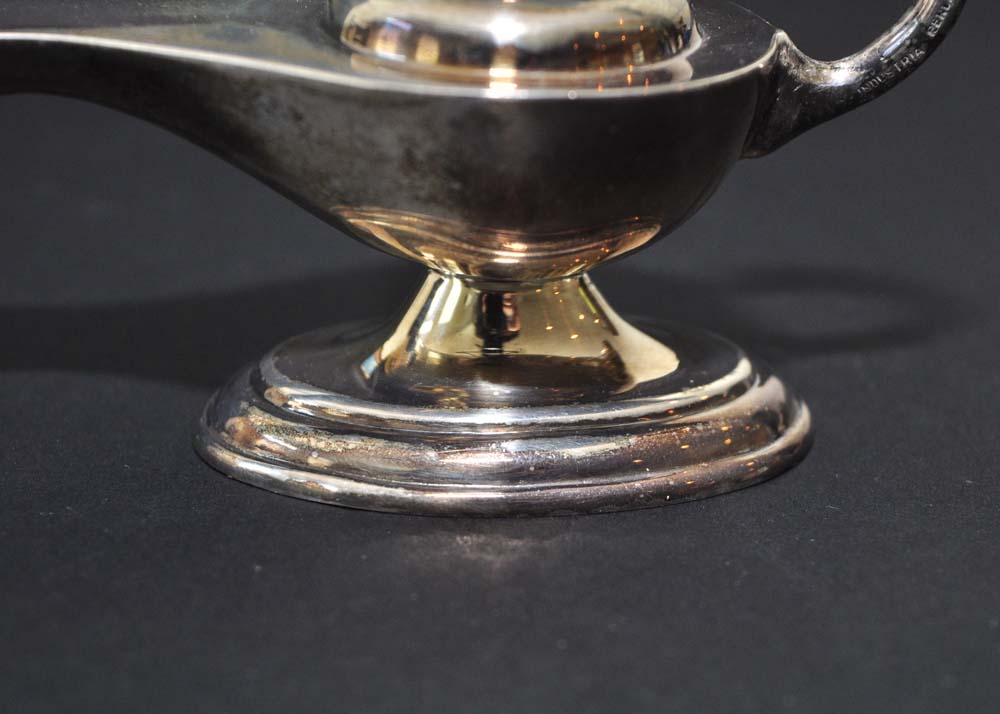 Vintage Sterling Silver Alladin's Oil Lamp