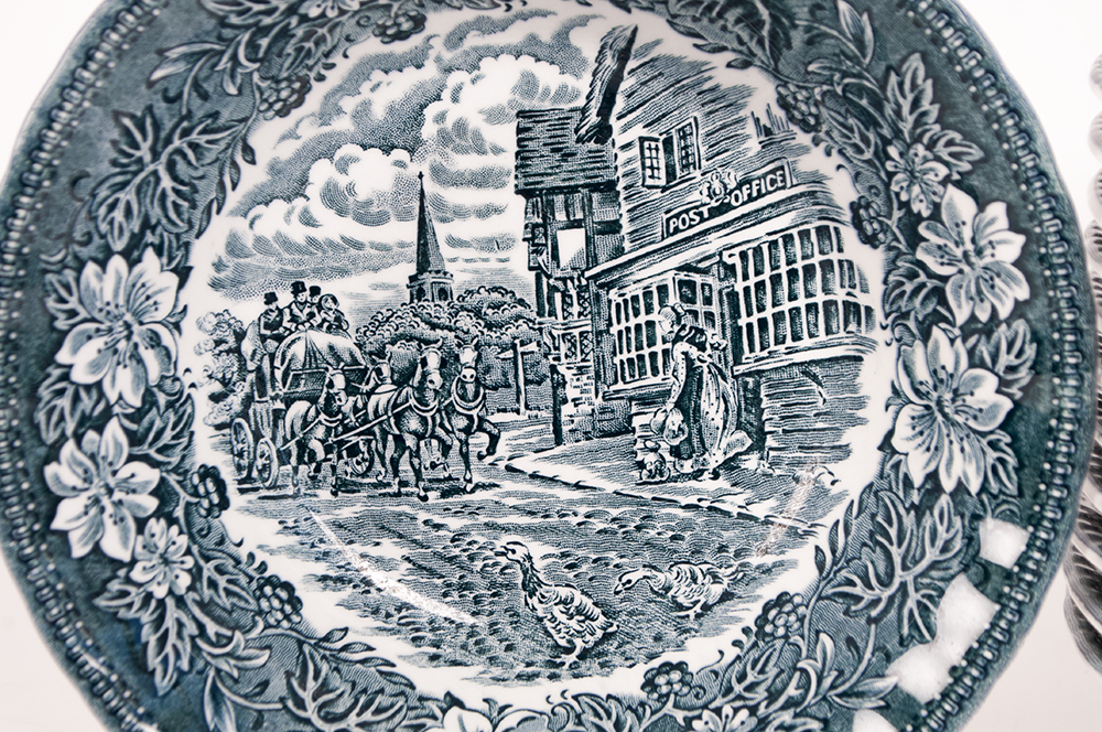 Set of Royal Tudor Ware "Coaching Taverns" China