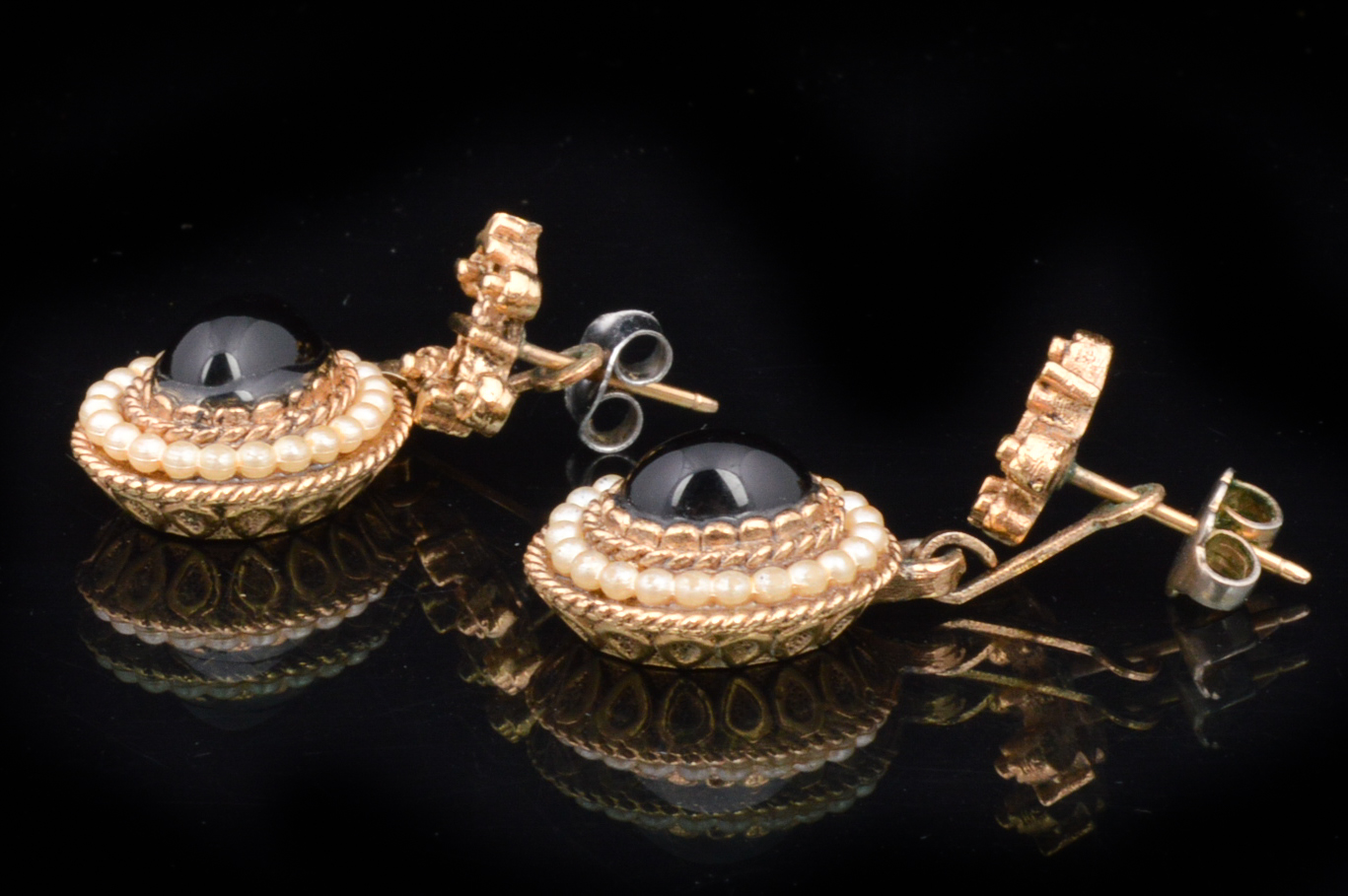 Vintage Avon Onyx and Seed Pearl Jewelry Set