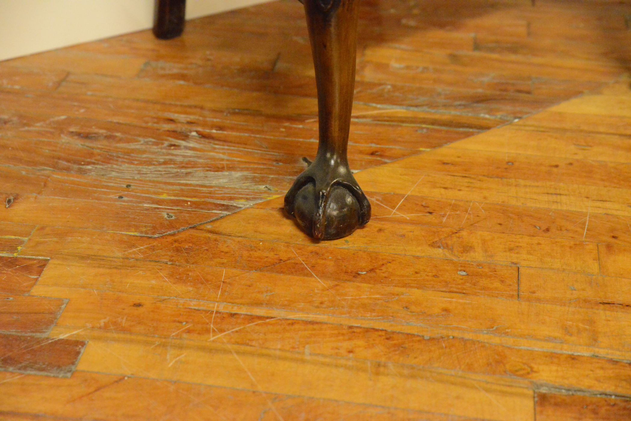 Romweber Chippendale Style Mahogany Chair with Leather Seat