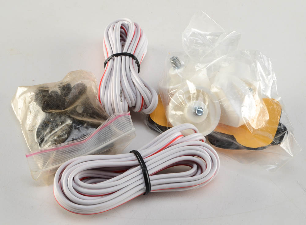 Pinnacle AC Indoor/Outdoor Speakers