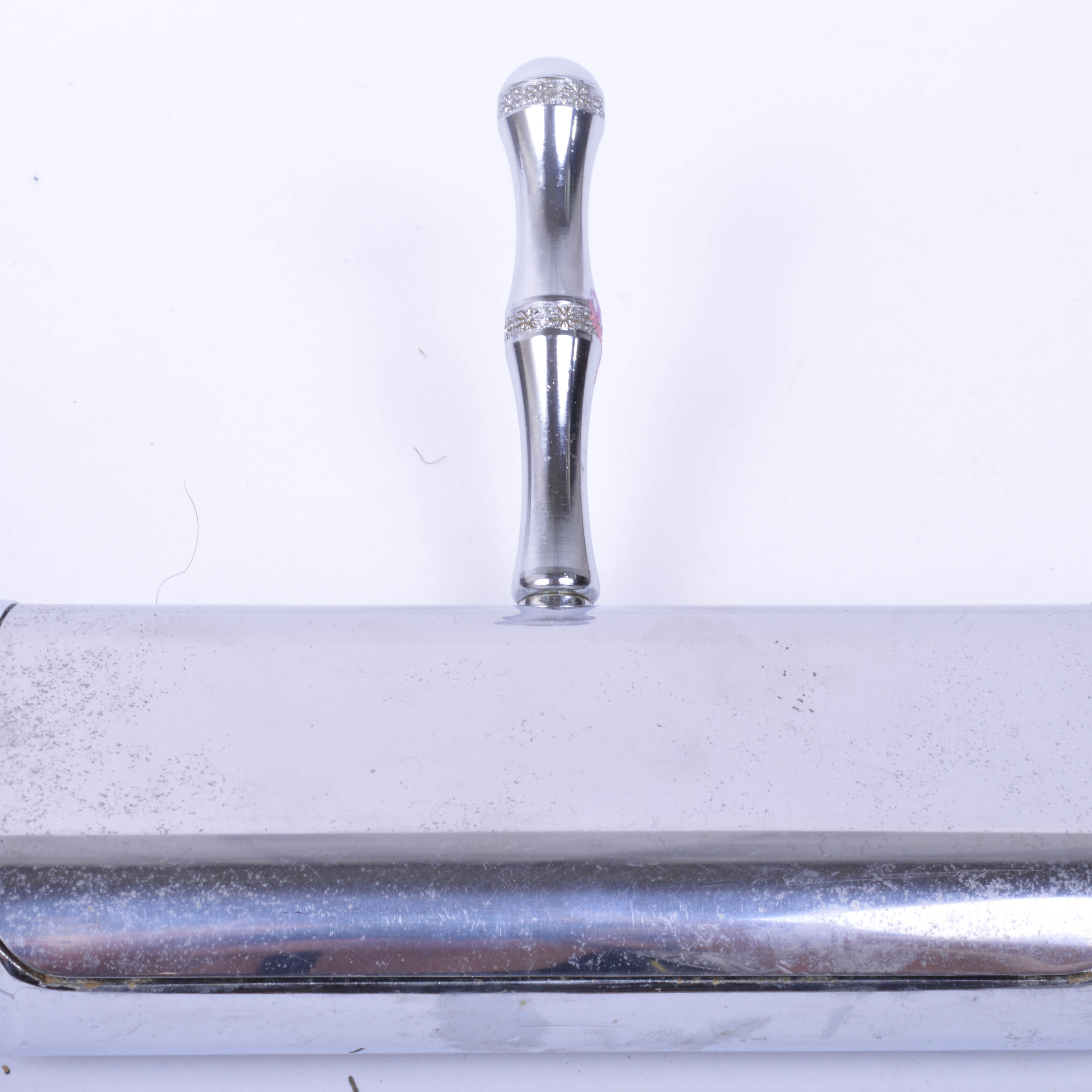 Crumb Catcher and Charger Plates