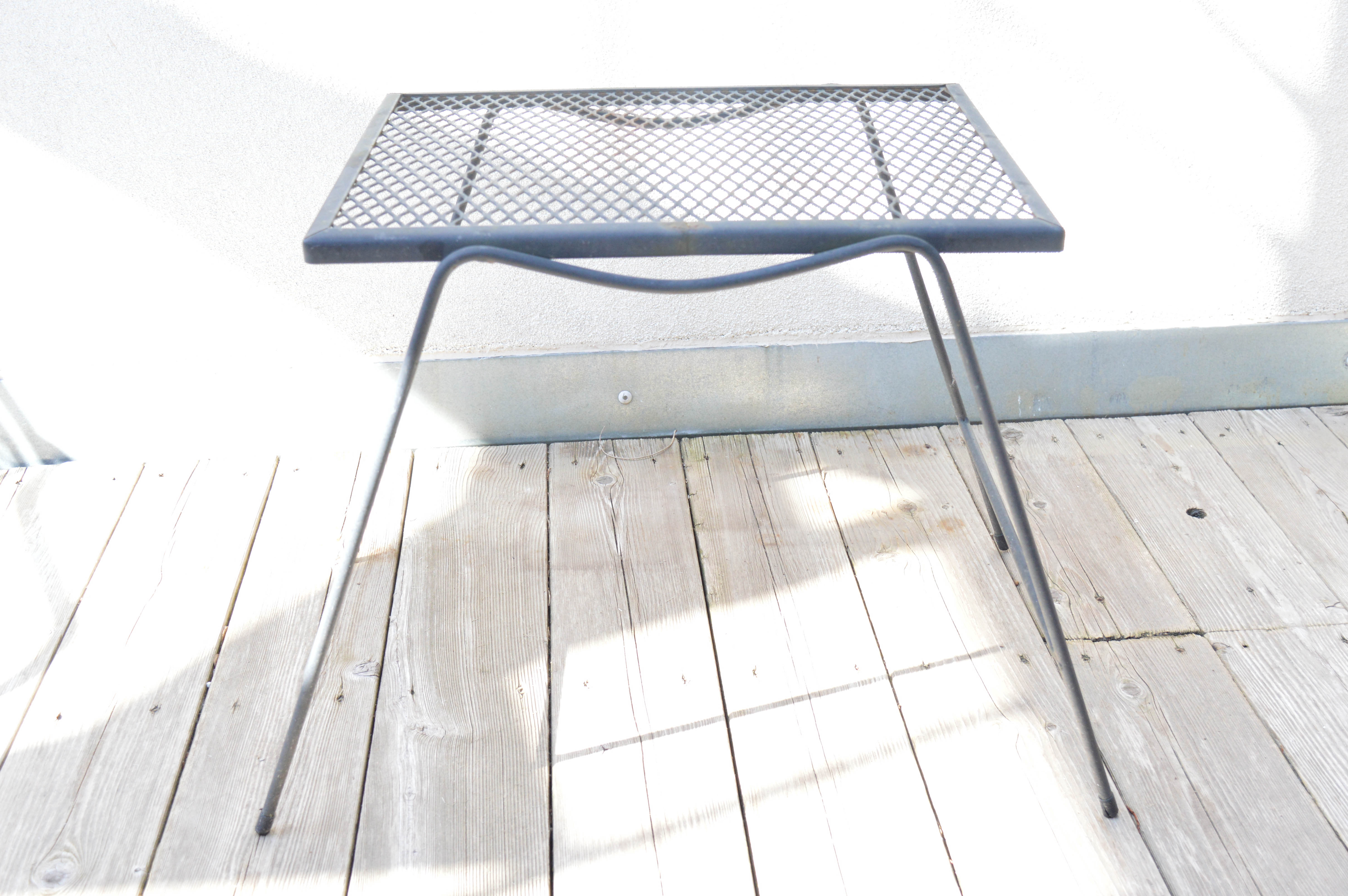 Patio Lounge Chair with Side Table