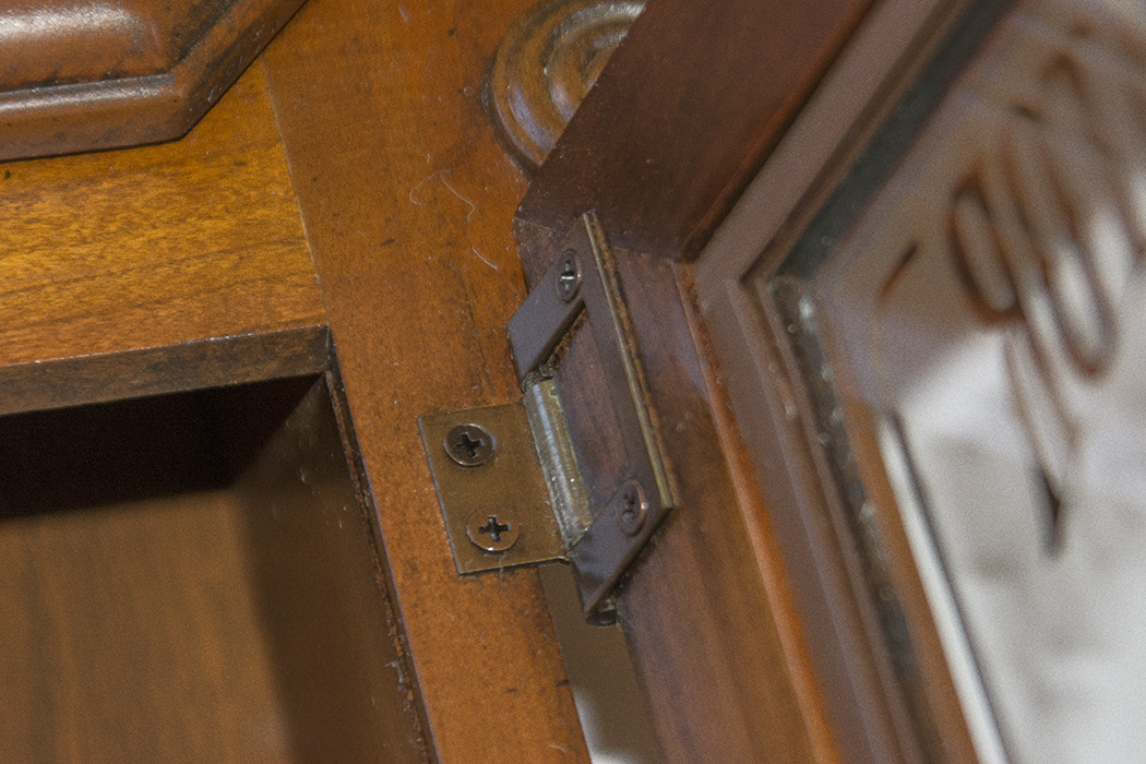 Howard Miller Regulator Schoolhouse Wall Clock