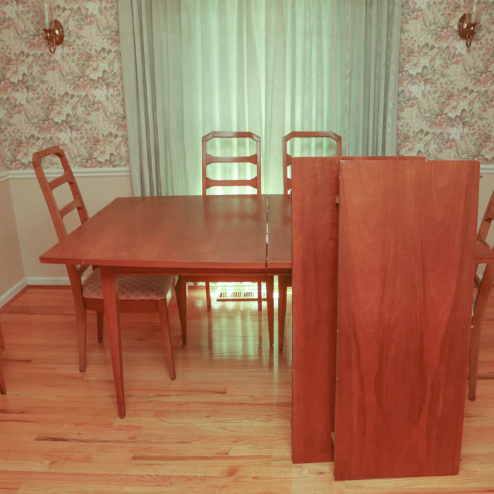 Facet by Broyhill Mid Century Modern Dining Table and Chairs