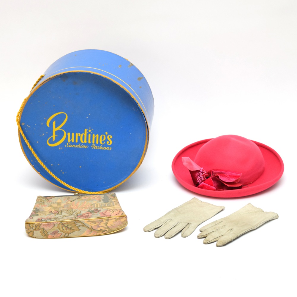 Vintage Garay Handbag, White Leather Gloves and Hat in Vintage Burdine's Box