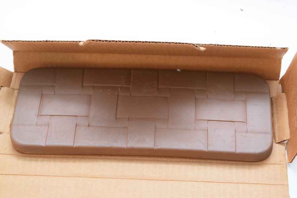 Two Large Longaberger Baskets, Two Bread Basket Sticks, Liners and Dressings