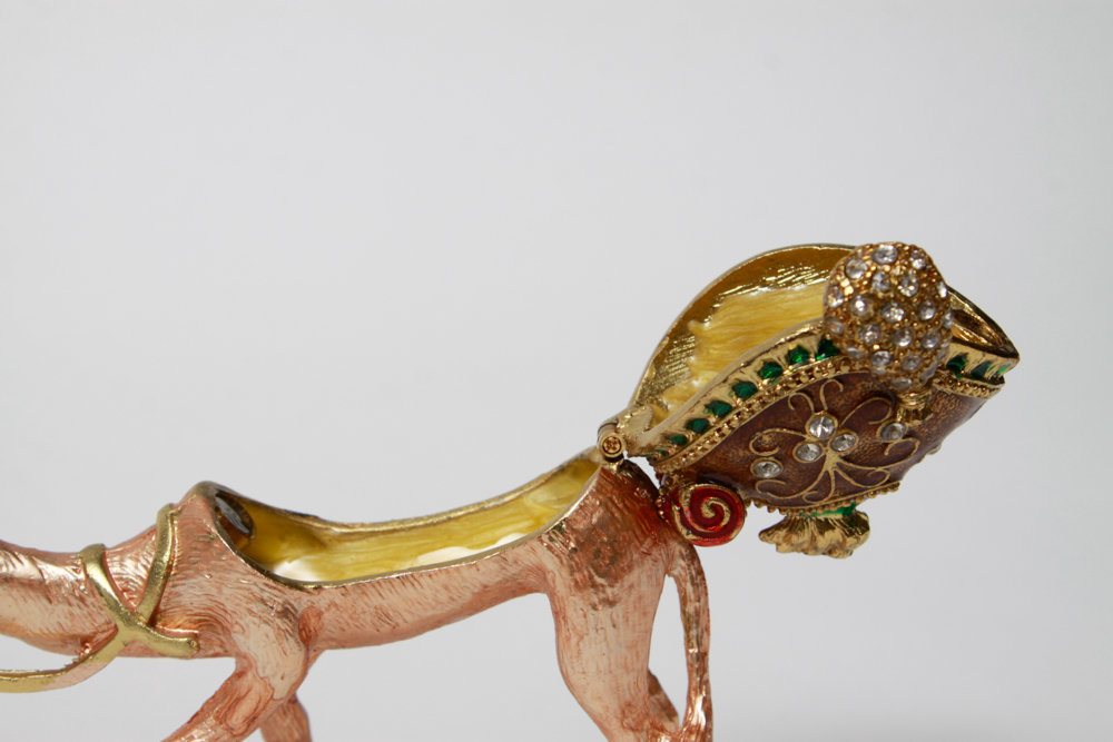 Oil Wick Coffee Pot, Camel Trinket Boxes, and Novelty Rug Coasters