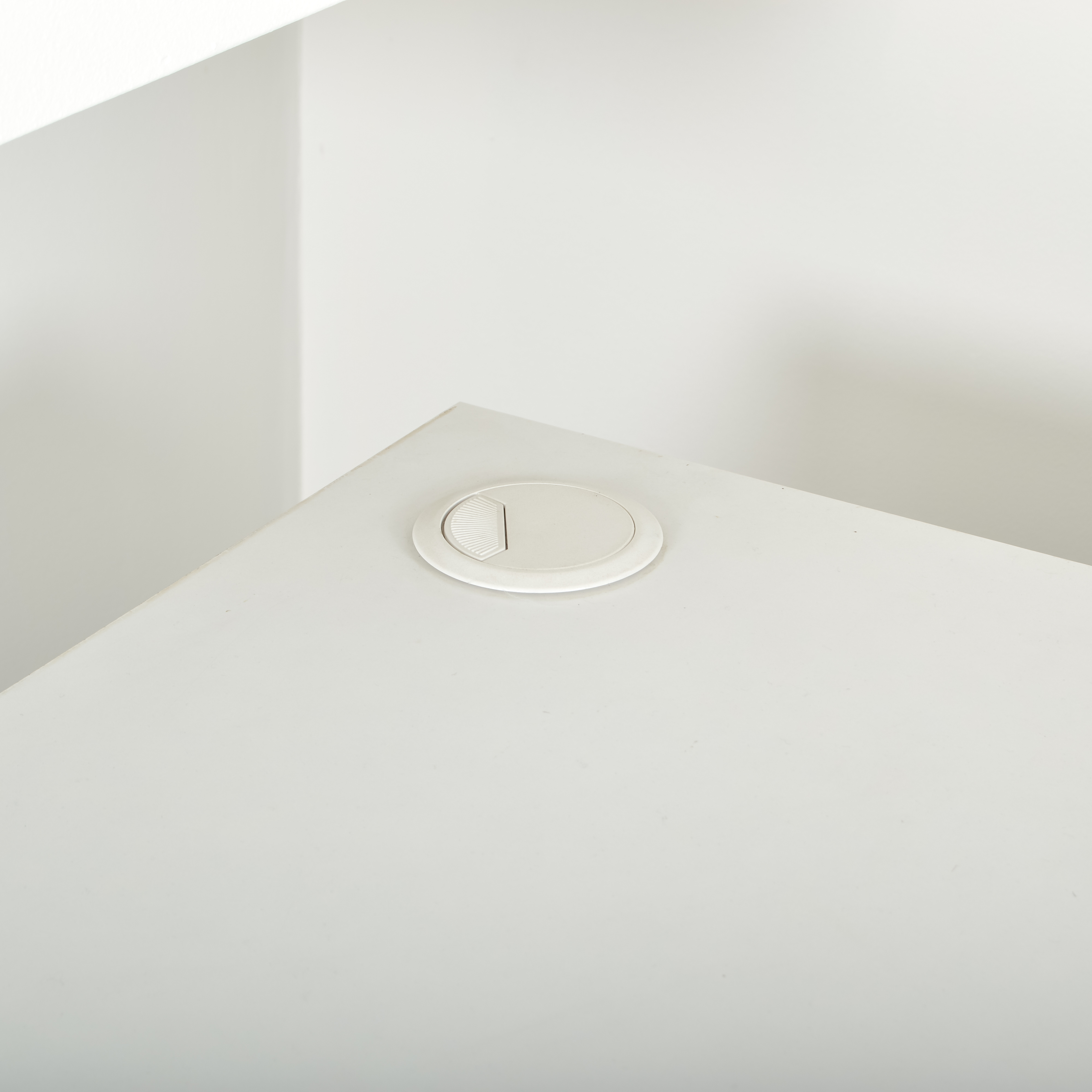 Corner Desk Set in White with Chair