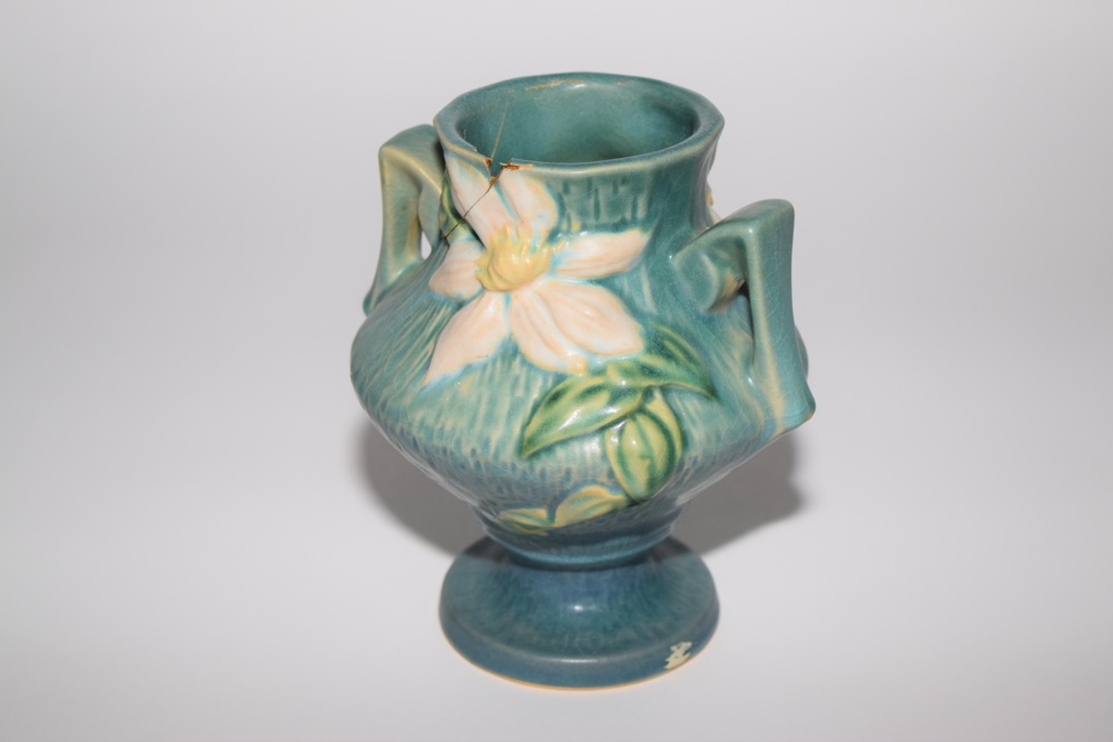 Vintage Roseville Trophy Style Clematis Vase