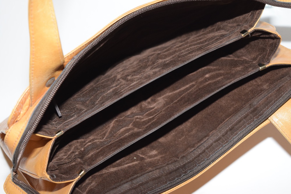 Vintage Astor Leather Handbag