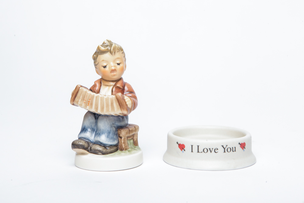 Pair of Small Hummel Figurines