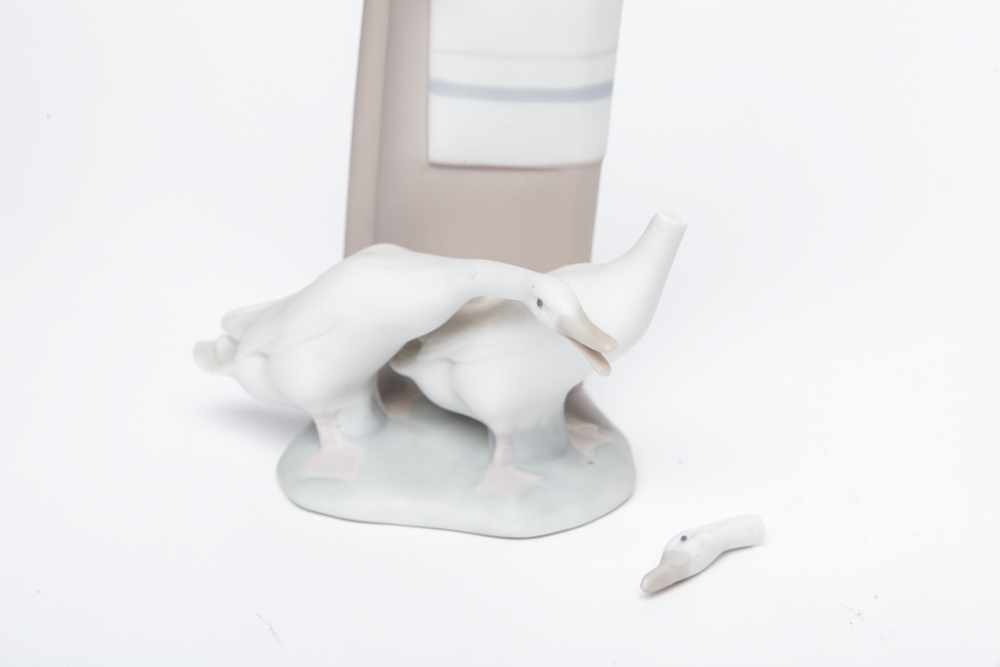 Lladro "Girl with Geese" Figurine