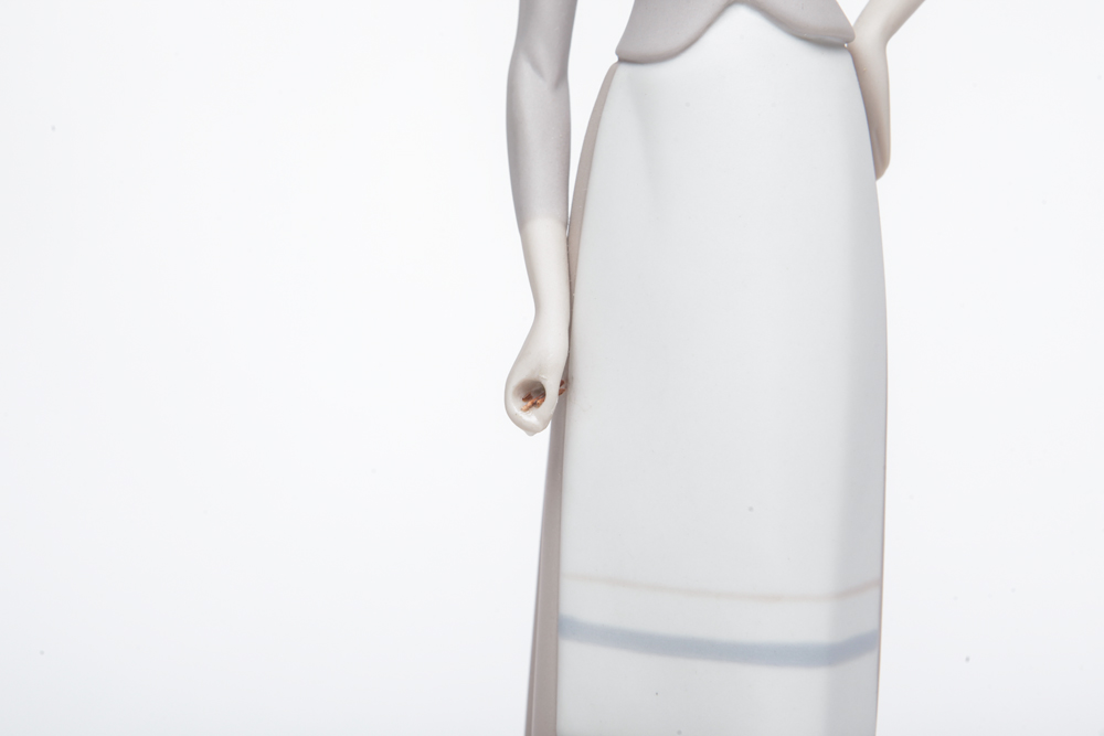 Lladro "Girl with Geese" Figurine