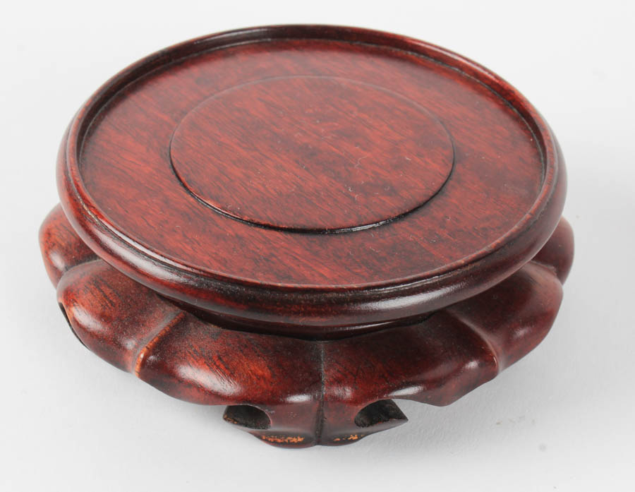 Selection of Chinese Blue and White China Bowls With Wooden Stand