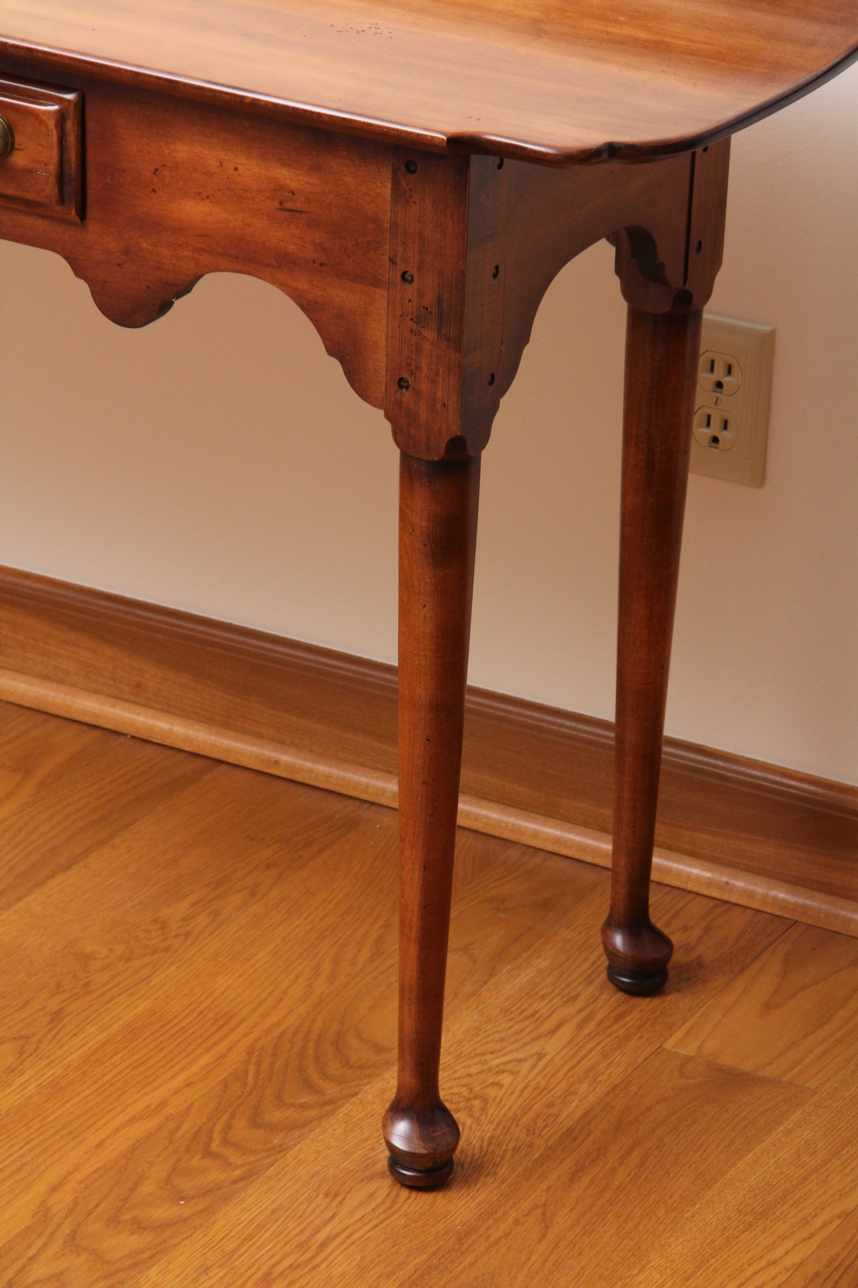 Pennsylvania House Console Table