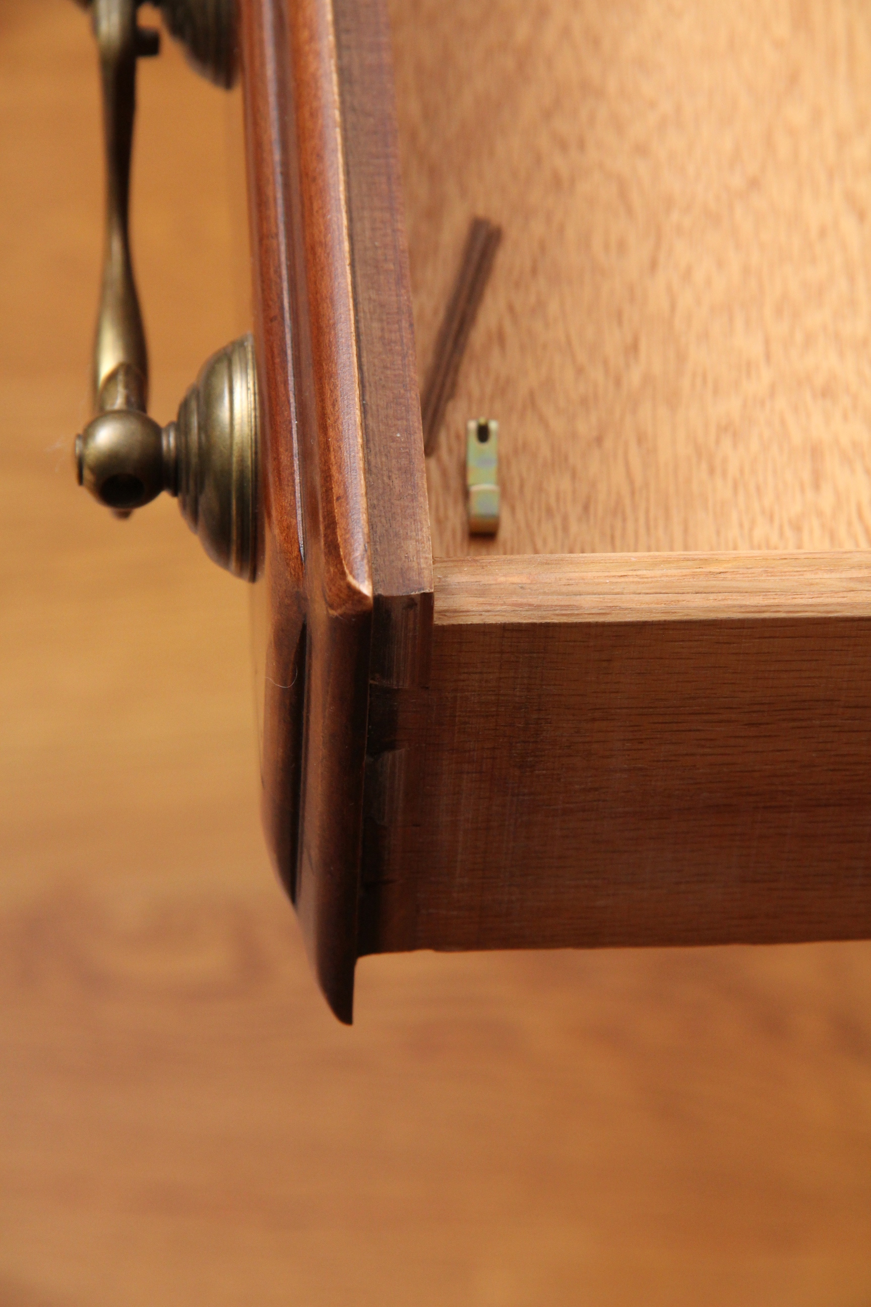 Pennsylvania House Console Table