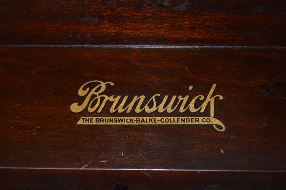 Brunswick Phonograph Model 200 Wood Case