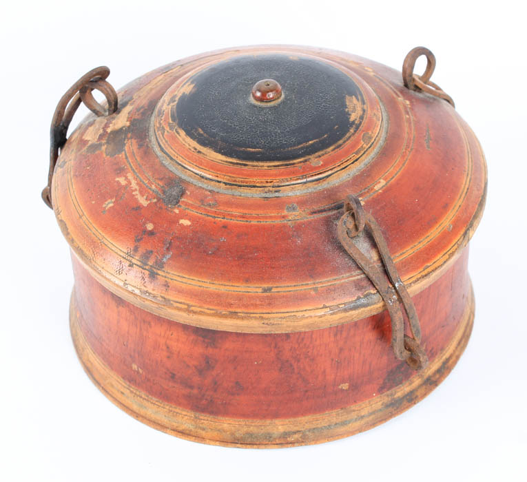 Assortment of Red and Black Decorative Trinket Boxes and Bowls