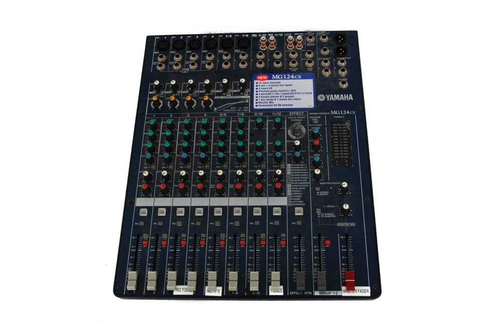Yamaha Sound Mixing Console