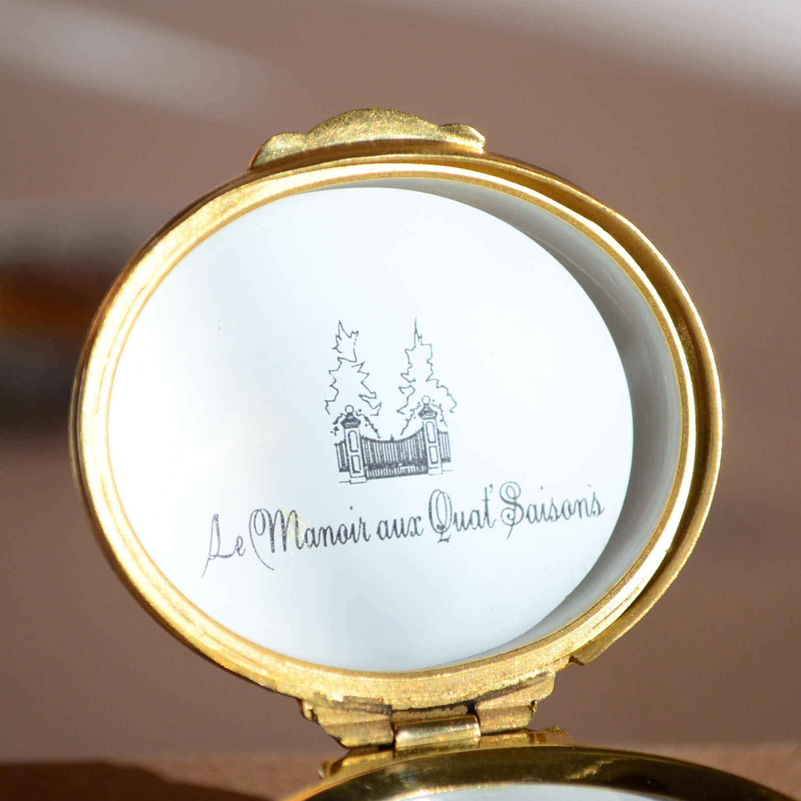 Four Souvenir Ceramic Jewelry and Music Boxes