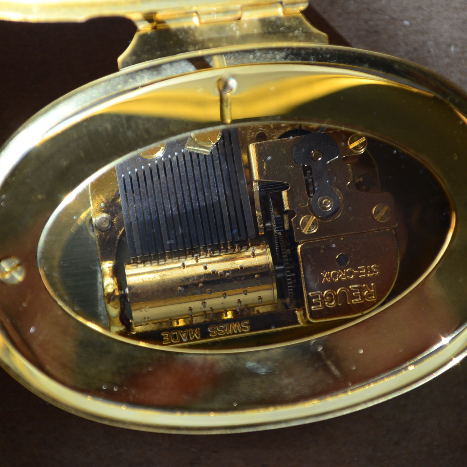 Four Souvenir Ceramic Jewelry and Music Boxes