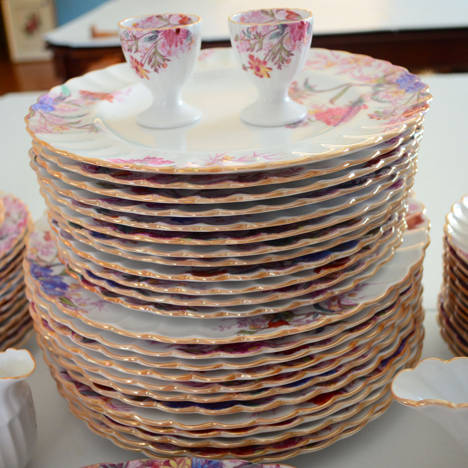 Spode China Tableware in "Chelsea Garden"