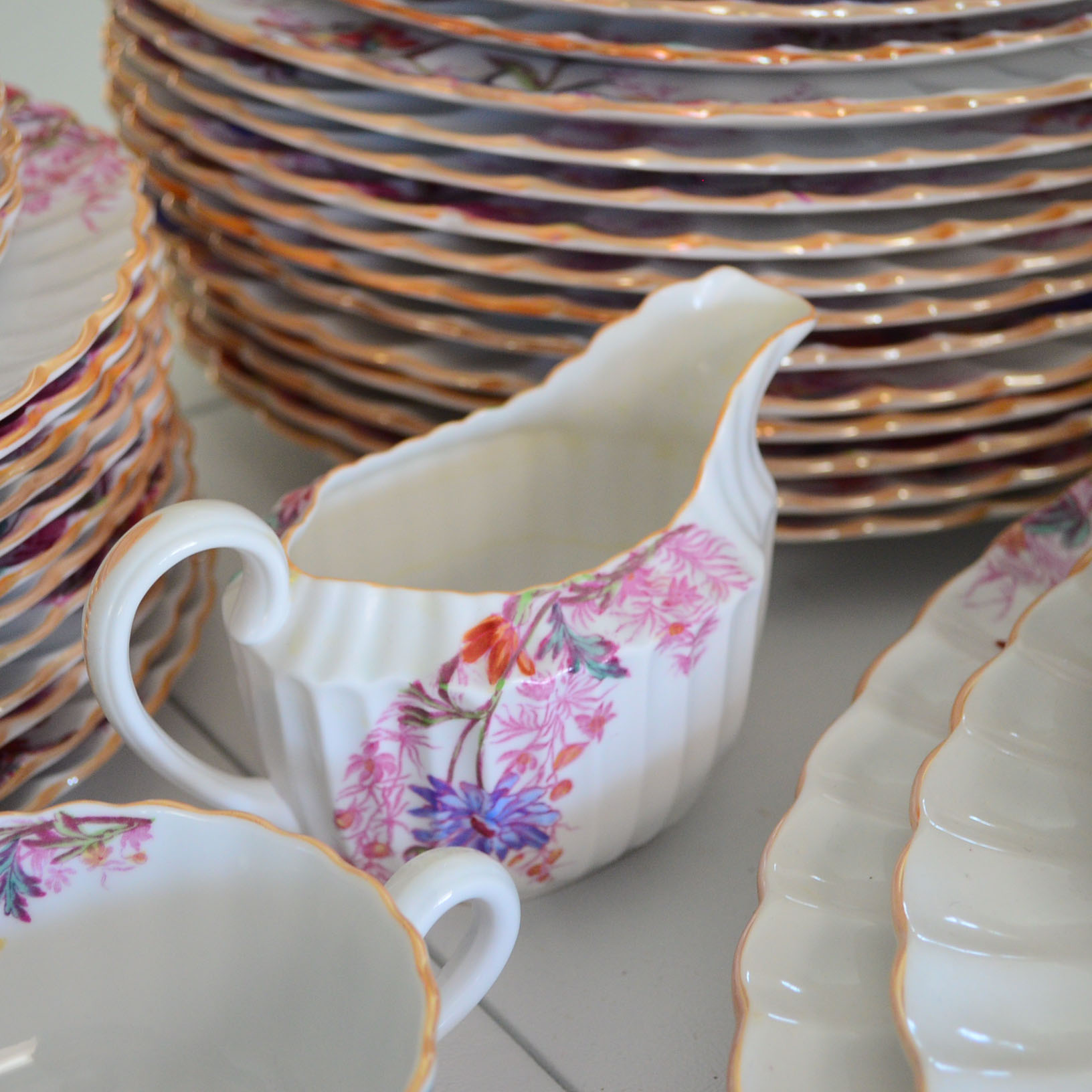 Spode China Tableware in "Chelsea Garden"