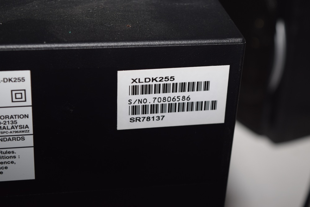 Sharp Stereo and Speaker Set