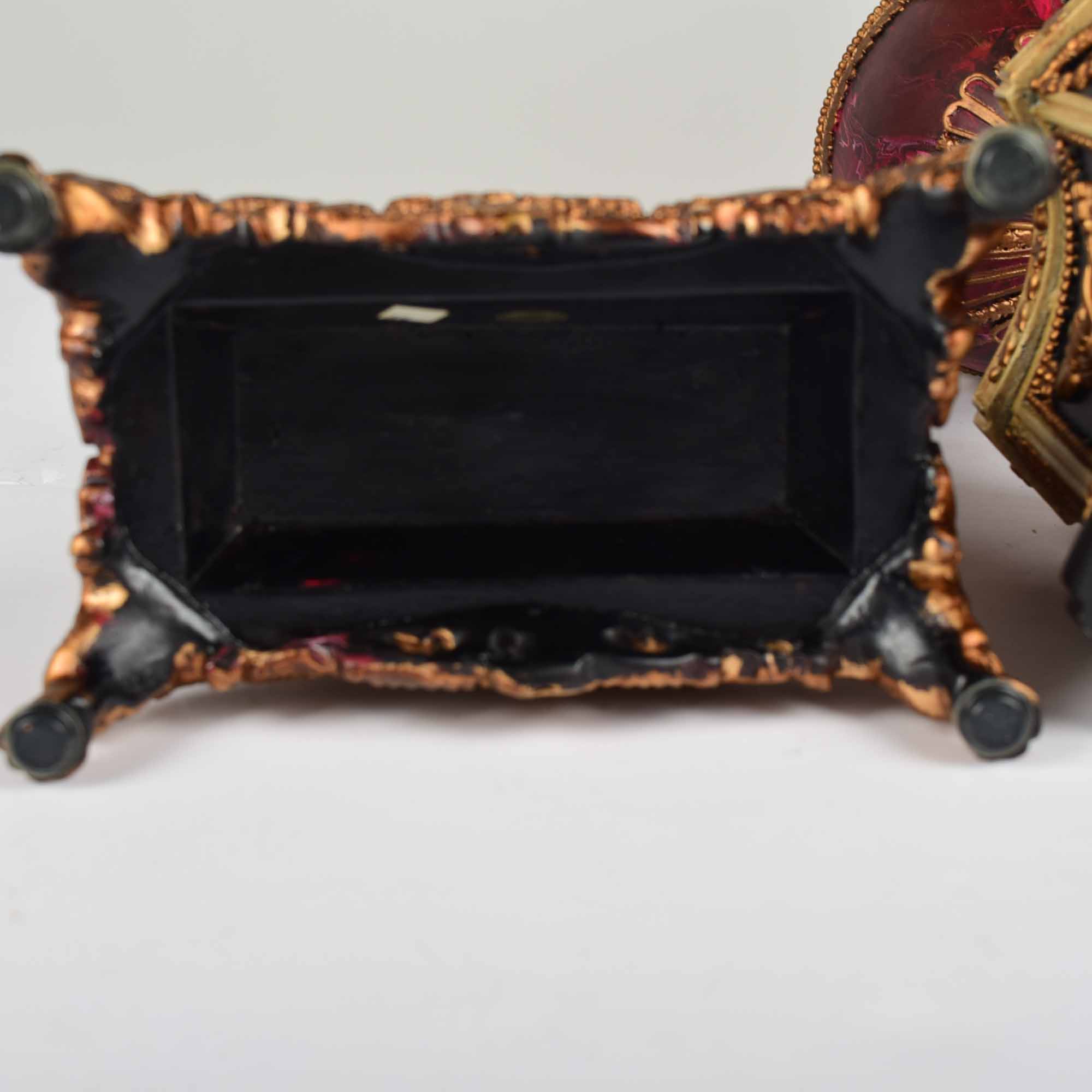 Pair of Decorative Mantle Clocks