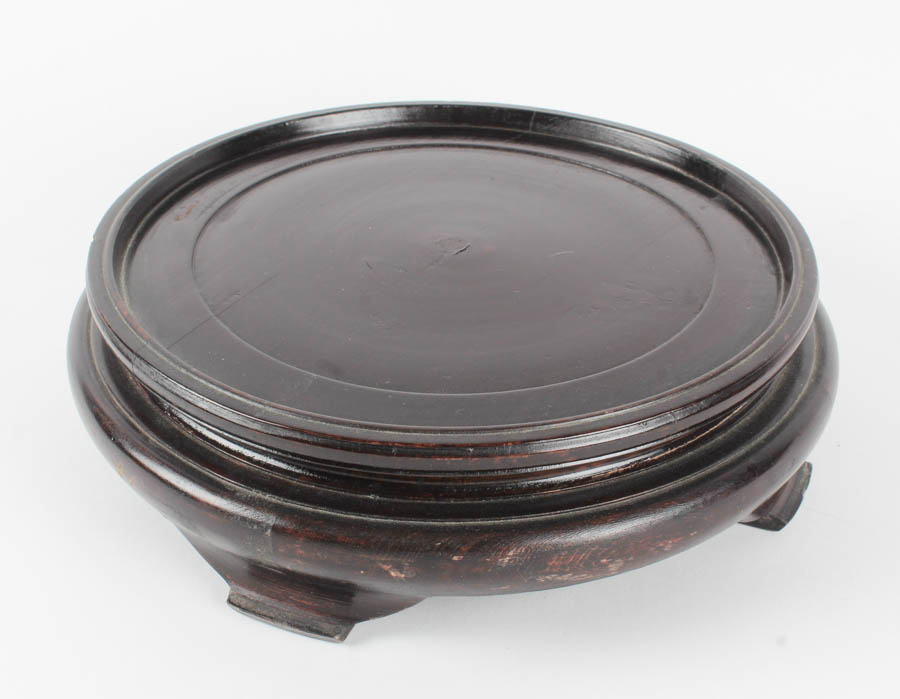 Grouping of Chinese Blue and White Vases.