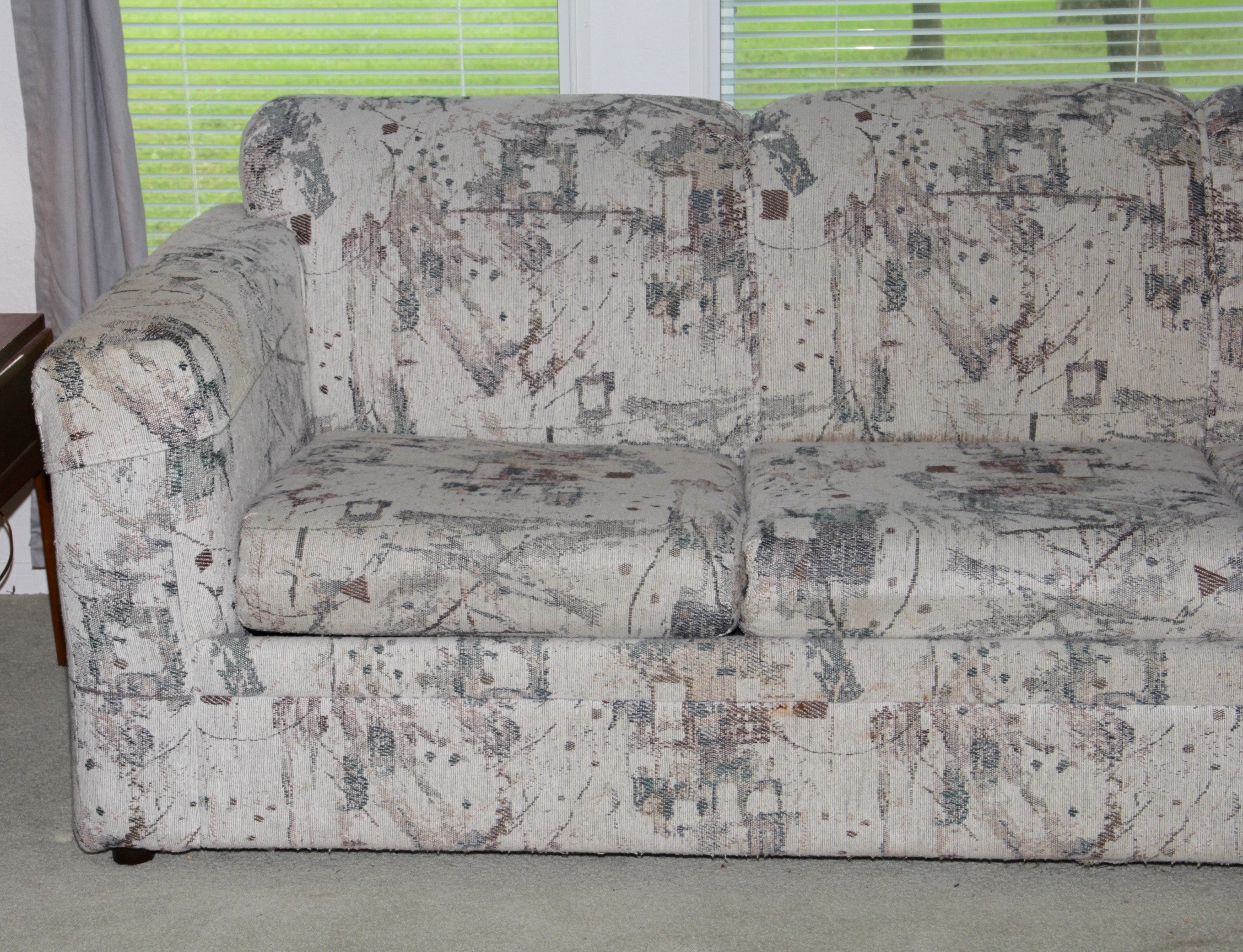 Sleeper Sofa with Patterned Upholstery EBTH