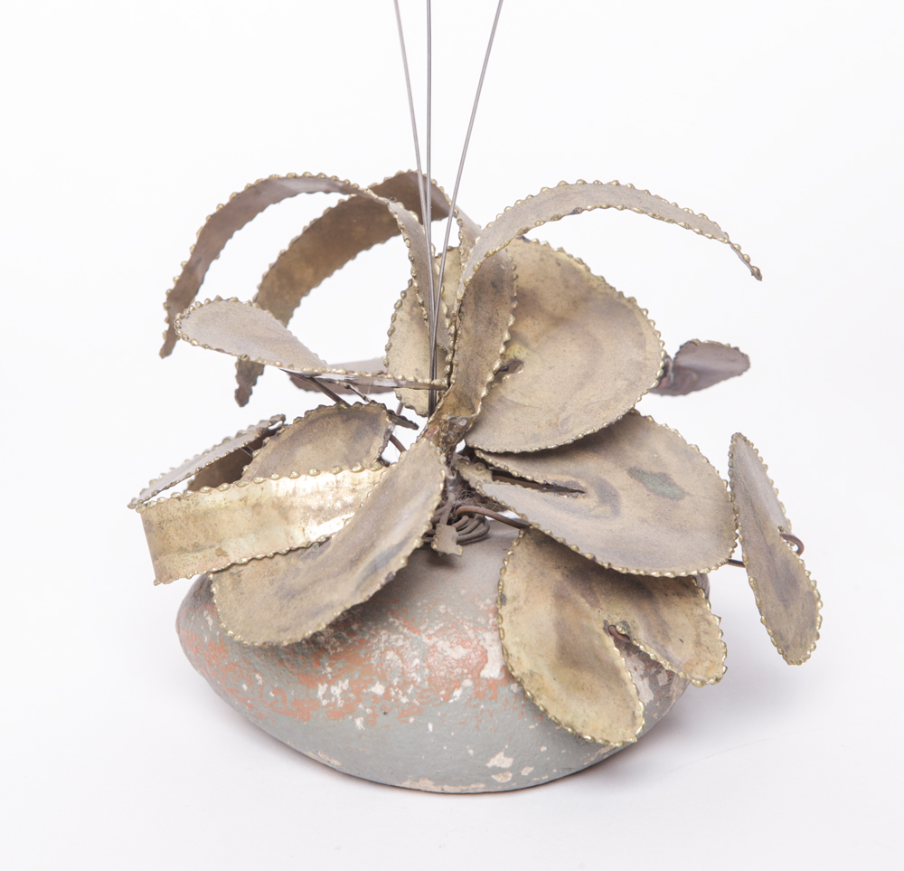 Botanical-Themed Decor